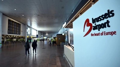 Br&uuml;ksel Havalimanı'nda sıvı ve elektronik cihaz kısıtlamaları 2028'den itibaren gevşetilec