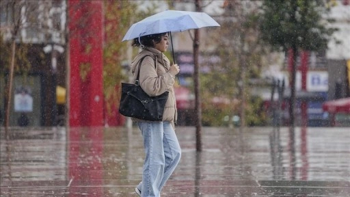 Bu hafta yurdun b&uuml;y&uuml;k bir b&ouml;l&uuml;m&uuml;nde sağanak bekleniyor