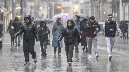 Bu hafta yurtta aralıklı yağış etkili olacak
