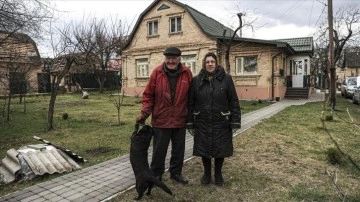Buça'da bombardımanda da evlerini terk etmeyen Ukraynalı çift yaşadıklarını anlattı