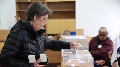 Bulgaristan'da genel se&ccedil;im i&ccedil;in oy kullanma işlemi başladı