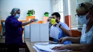 Bulgaristan’da halk erken genel seçim için sandık başına gitti