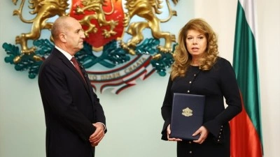 Bulgaristan'da h&uuml;k&uuml;meti kurmakla g&ouml;revlendirilen Radev, bakanlar kurulu listesini Cumhurbaşkanı