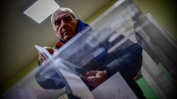 Bulgaristan'da seçim sandıklarından koalisyon hükümeti mesajı çıktı