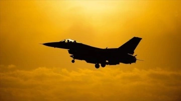 Bulgaristan’da yeni F-16 savaş uçaklarının alımı siyasi tartışmalara yol açtı