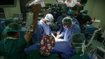Burkina Fasolu doktorlar, T&uuml;rk hekimlerin g&ouml;zetiminde &uuml;&ccedil;&uuml;nc&uuml; seri b&ouml;brek nakillerine başladı