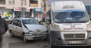 Bursa'da 7 aracın karıştığı 4 ayrı kazada 3 kişi yaralandı