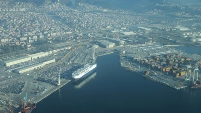 Bursa T&uuml;rkiye'nin 6 aylık ihracatına 9,1 milyar dolarlık katkı sundu