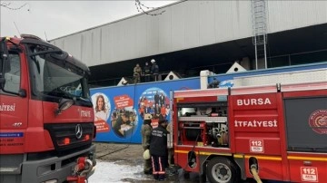 Bursa'da şehirlerarası otobüs terminalinde çıkan yangın söndürüldü