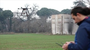 Bursa'nın 155 yıllık meslek lisesinde ilaçlama dronu üretildi