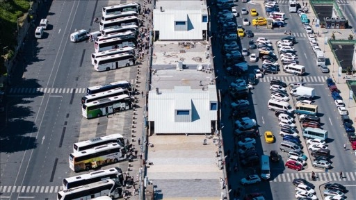 Büyük İstanbul Otogarı'nda bayram yoğunluğu yaşanıyor