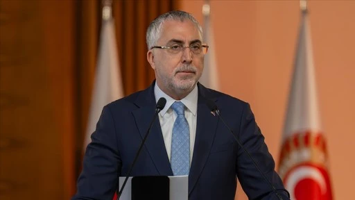 Çalışma ve Sosyal Güvenlik Bakanı Işıkhan, basın mensuplarının sorularını cevapladı