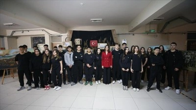 &Ccedil;anakkale'de "zafere giden yol" &ouml;ğrencilerin sesiyle tanıtılıyor