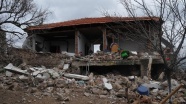 'Çanakkale'deki depremlerde 298 ev zarar gördü'