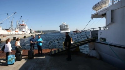 &Ccedil;anakkale-Limni Adası feribot seferleri başladı