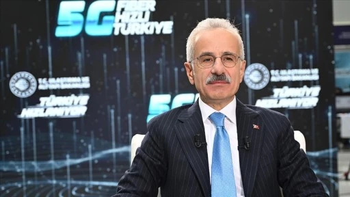 CANLI - Ulaştırma ve Altyapı Bakanı Uraloğlu, özel yayında soruları cevaplıyor