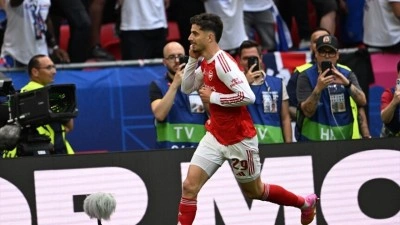 CANLI ➜ PSG: 0 - Arsenal: 1 (İlk yarı)