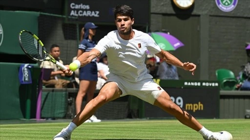 Carlos Alcaraz, Wimbledon'da finale yükseldi