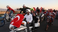 Çavuşoğlu'nu 60 motosikletli karşıladı