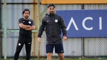 Çaykur Rizespor Teknik Direktörü İlhan Palut, "cesur oyun"dan yana