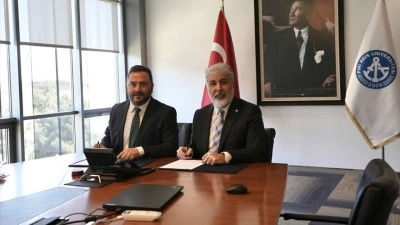 Cemre Vakfı ve Piri Reis &Uuml;niversitesi denizlerin korunmasına y&ouml;nelik protokol imzaladı