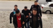 Çeşme'de yakalanan üç insan kaçakçısı tutuklandı