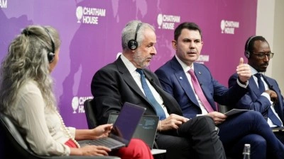 &Ccedil;evre, Şehircilik ve İklim Değişikliği Bakanı Kurum, Chatham House'da konuştu