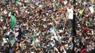 Cezayir'de Genelkurmay Başkanı Salih'in ölümünün ardından halk hareketinin akıbeti tartışı