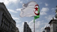 Cezayir, terör örgütüne fidye vermekle suçladığı Fransa'ya tepkili