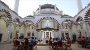 Cibuti&#039;nin simgesi haline gelen 2. Abdülhamid Han Camisi&#039;nde iftar