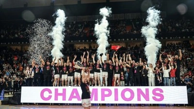 &Ccedil;imsa &Ccedil;BK Mersin, FIBA Kadınlar Avrupa Kupası'nı kazandı