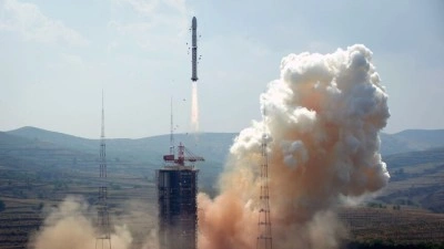 &Ccedil;in, Cielong-3 roketiyle internet teknoloji uydusunu uzaya fırlattı