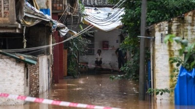 &Ccedil;in'in Gansu eyaletinde şiddetli yağışların yol a&ccedil;tığı sellerde 10 kişi hayatını kaybetti