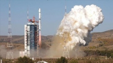 Çin internet test uydusu fırlattı