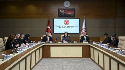 &Ccedil;ocukların dilekleri Meclis'te sergilenecek