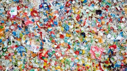 Çocuklukta başlayan bazı kronik hastalıklar, plastiklerdeki kimyasallarla ilişkilendirildi