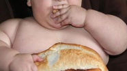 'Çocukluktaki obezite erişkinlikte de risk oluşturuyor'