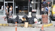 Çöp toplamayan Van Büyükşehir Belediyesine tepki