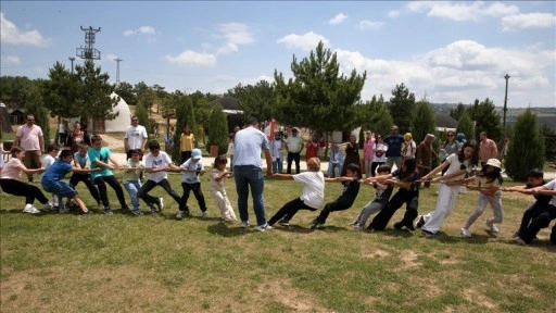 Çorumlu çocuklar ve aileleri "dijital detoks"la elektronik eşya kullanmadan zaman geçirdi