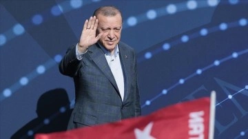 Cumhurbaşkanı Erdoğan: 15 Temmuz gecesi gördük ki son sözü top, tüfek değil iman belirler
