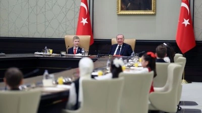 Cumhurbaşkanı Erdoğan, 23 Nisan dolayısıyla &ccedil;ocuklarla bir araya geldi