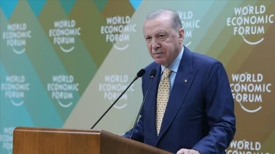 Cumhurbaşkanı Erdoğan: Bu anlamsız, hukuksuz savaşın faturasını &ccedil;atışmaların tarafları kadar t&uuml;m insanlık da &ouml;d&uuml;yor