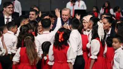 Cumhurbaşkanı Erdoğan, Cumhurbaşkanlığı &Ccedil;ocuk Orkestrası ve Korosu Konseri'ni dinledi