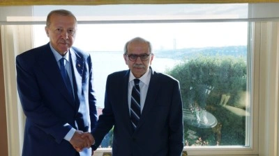 Cumhurbaşkanı Erdoğan&rsquo;dan L&uuml;bnan Başbakanı Selam&rsquo;a anlamlı jest