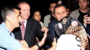 Cumhurbaşkanı Erdoğan demokrasi nöbetine katılanlarla buluştu