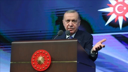 Cumhurbaşkanı Erdoğan: Filistin halkının yanında eğilmeden, b&uuml;k&uuml;lmeden dimdik duruyoruz