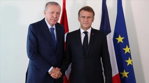 Cumhurbaşkanı Erdoğan, Fransa Cumhurbaşkanı Macron ile bir araya geldi