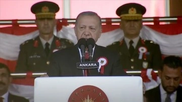 Cumhurbaşkanı Erdoğan: Geriden gelen değil, ön alan bir ülke haline geldik