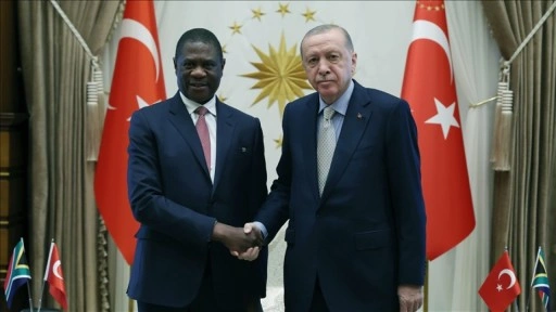 Cumhurbaşkanı Erdoğan, Güney Afrika Cumhuriyeti Cumhurbaşkanı Yardımcısı Mashatile'yi kabul ett