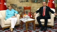 Cumhurbaşkanı Erdoğan ile Merkel telefonda görüştü